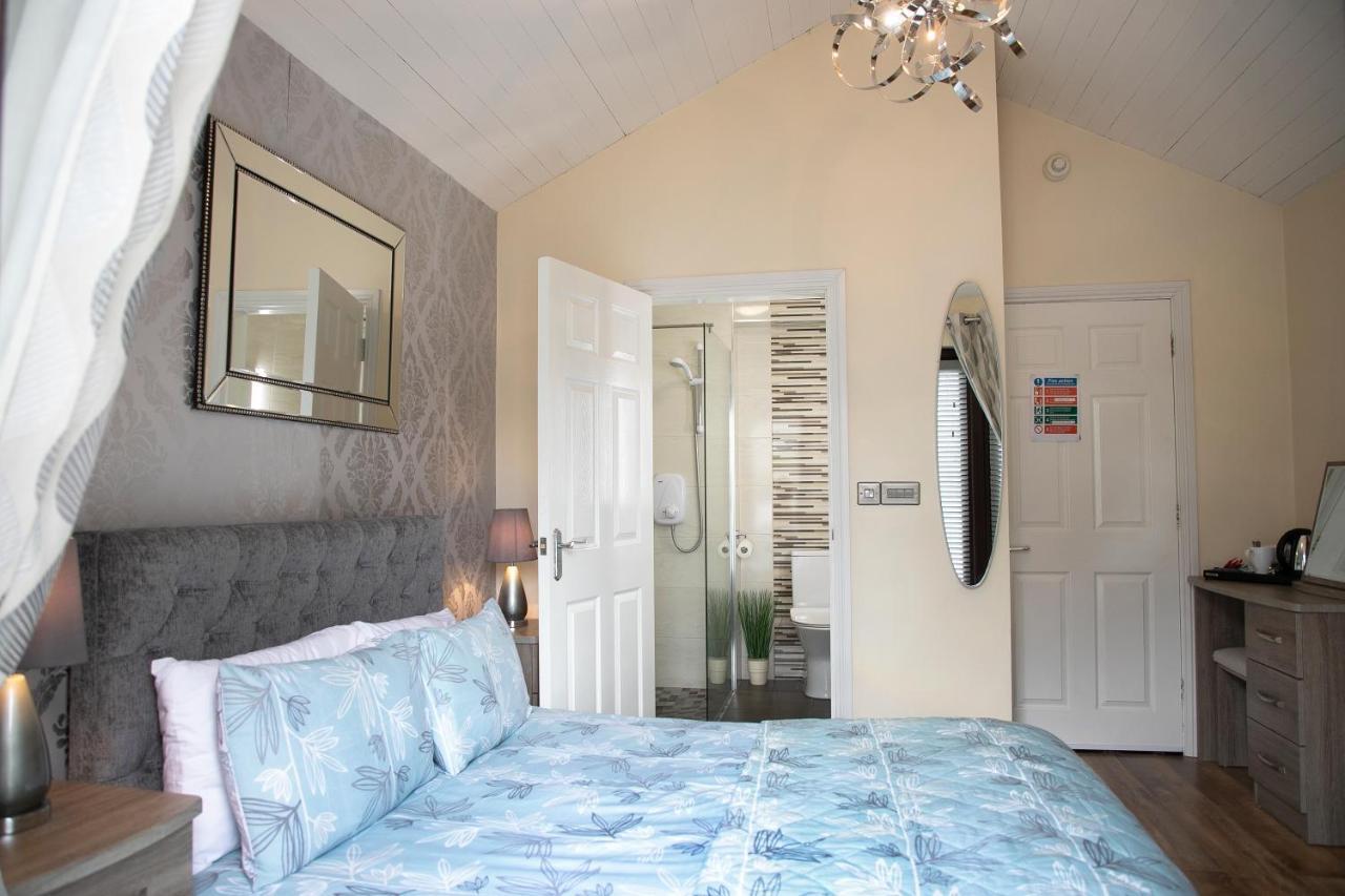 את'לון Arch House Apartments מראה חיצוני תמונה
