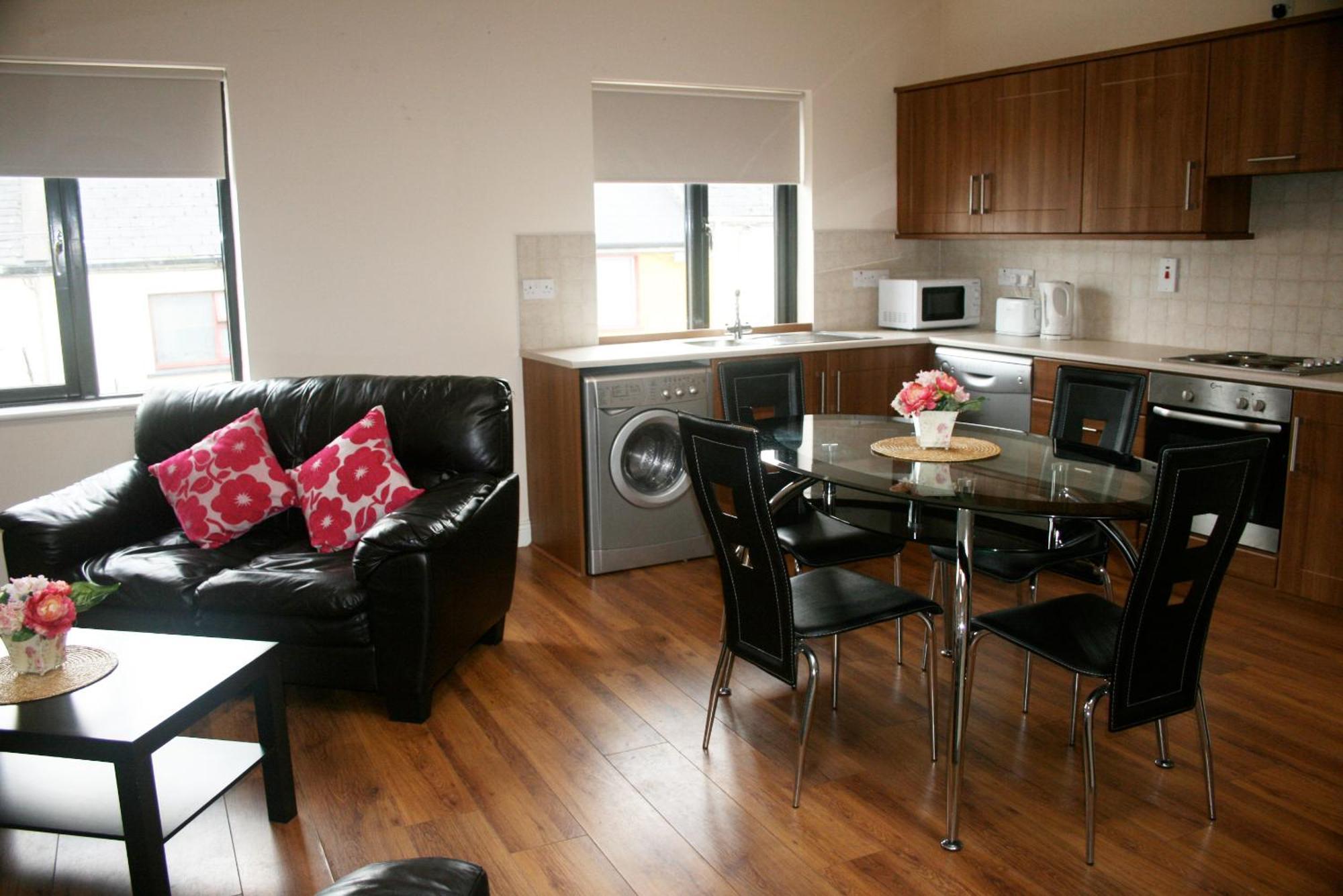 את'לון Arch House Apartments מראה חיצוני תמונה
